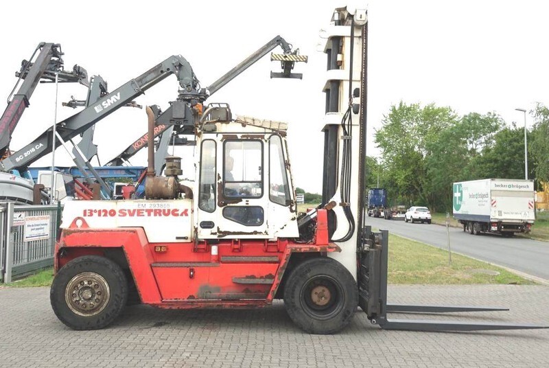 Svetruck 13.6-120-32 - Dieselstapler: das Bild 3 Svetruck 13.6-120-32 - Dieselstapler: das Bild 3