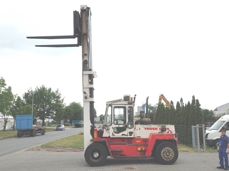Svetruck 13.6-120-32 - Dieselstapler: das Bild 5 Svetruck 13.6-120-32 - Dieselstapler: das Bild 5