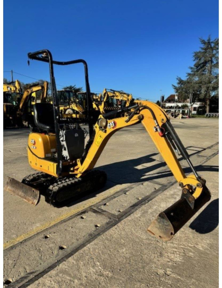Kettenbagger CAT 300.9D: das Bild 8