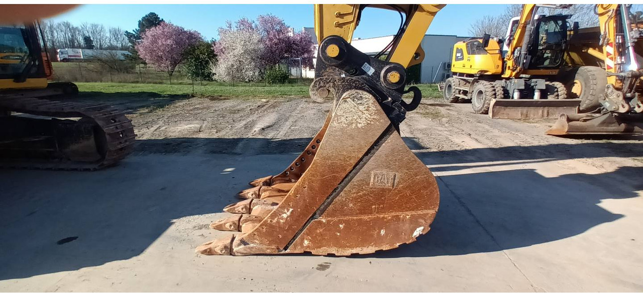 Kettenbagger CAT 340-08: das Bild 30