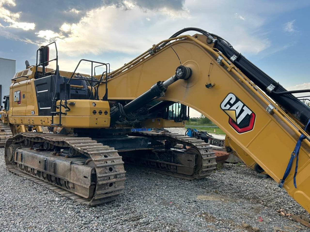 CAT 374 - Kettenbagger: das Bild 2 CAT 374 - Kettenbagger: das Bild 2