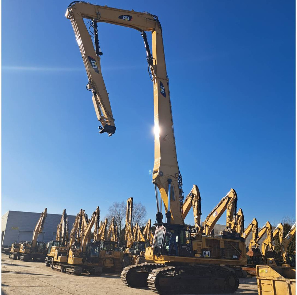 CAT 385C UHD - Abrissbagger: das Bild 1 CAT 385C UHD - Abrissbagger: das Bild 1