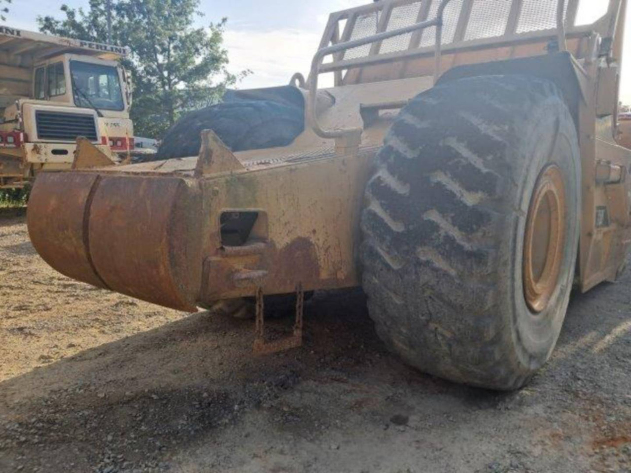 Schürfzug CAT 621F: das Bild 19