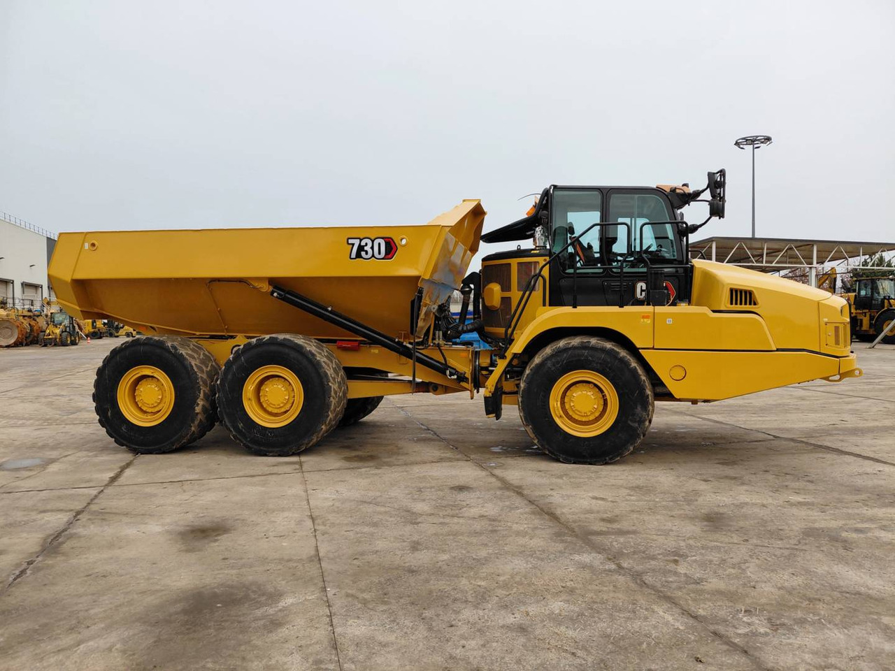 CAT 730 - Knickgelenkter Dumper: das Bild 5 CAT 730 - Knickgelenkter Dumper: das Bild 5