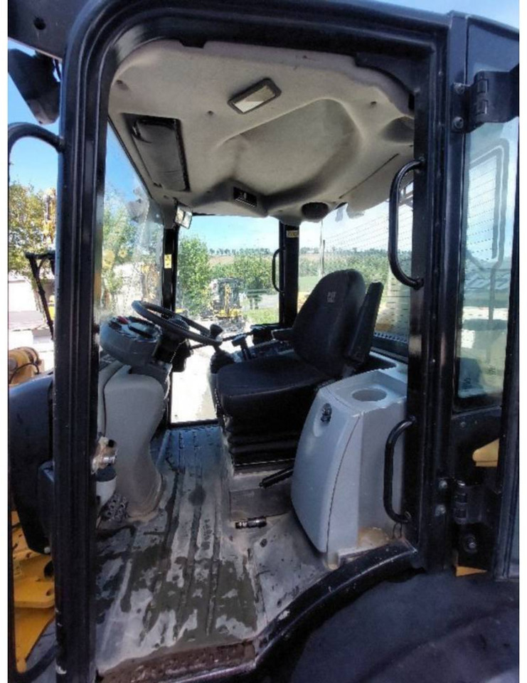 CAT 906H2 - Radlader: das Bild 4 CAT 906H2 - Radlader: das Bild 4