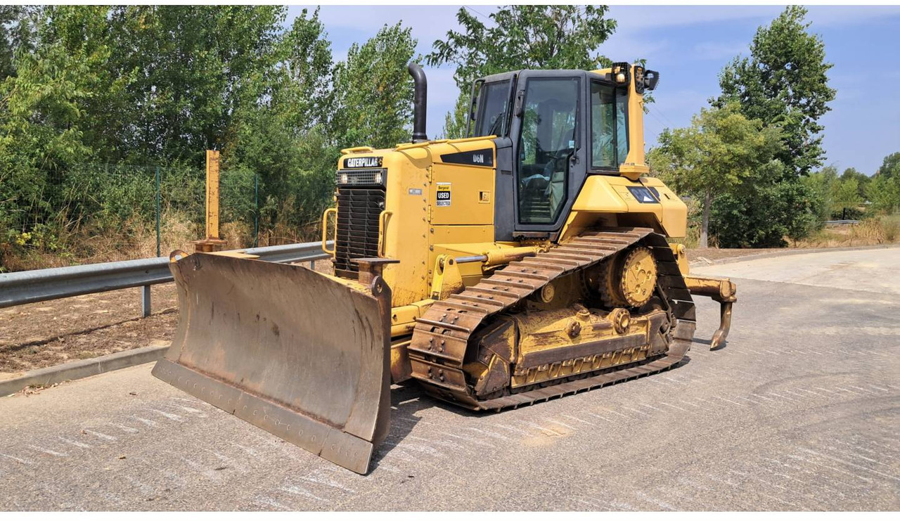 CAT D6NXL - Bulldozer: das Bild 1 CAT D6NXL - Bulldozer: das Bild 1