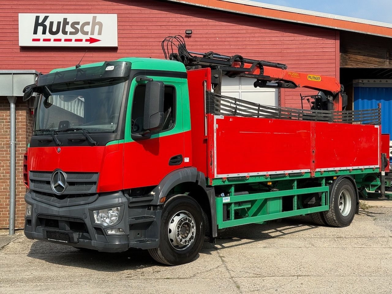 Mercedes-Benz MB 1832L + Palfinger PK 12001L Heckkran - Autokran: das Bild 2 Mercedes-Benz MB 1832L + Palfinger PK 12001L Heckkran - Autokran: das Bild 2