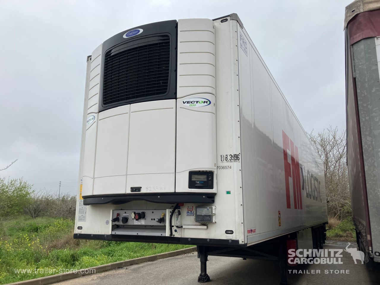 SCHMITZ Semiremolque Frigo Standard Double deck - Isotherm Auflieger: das Bild 1 SCHMITZ Semiremolque Frigo Standard Double deck - Isotherm Auflieger: das Bild 1