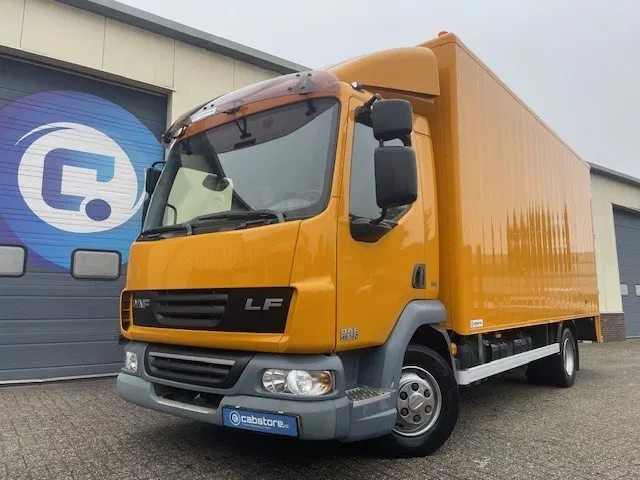 DAF LF 45.160 4x2 Euro 5 EEV - Year 2008 - Mobiele werkplaats - Bakwagen - Closed box - Km 268.123 - Koffer LKW: das Bild 2 DAF LF 45.160 4x2 Euro 5 EEV - Year 2008 - Mobiele werkplaats - Bakwagen - Closed box - Km 268.123 - Koffer LKW: das Bild 2