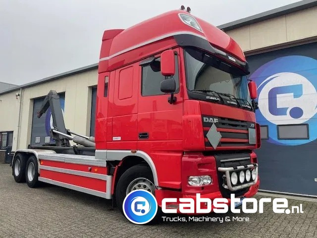 DAF XF 105 .460 FAS Euro 5 - 25 ton's Haakarmsysteem - Hooklift - Abrolkipper - Year 2006 - ANALOG TACHO - Abrollkipper: das Bild 1 DAF XF 105 .460 FAS Euro 5 - 25 ton's Haakarmsysteem - Hooklift - Abrolkipper - Year 2006 - ANALOG TACHO - Abrollkipper: das Bild 1