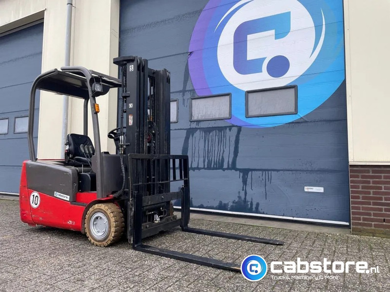 Manitou ME318-48V ELECTRIC Forklift Heftruck - Gabelstapler - 1800 Kg Load - Year 2014 - 3308 Hours ! - Elektrostapler: das Bild 5 Manitou ME318-48V ELECTRIC Forklift Heftruck - Gabelstapler - 1800 Kg Load - Year 2014 - 3308 Hours ! - Elektrostapler: das Bild 5