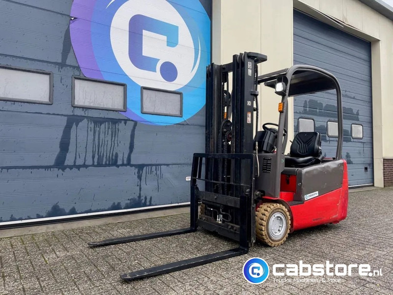 Manitou ME318-48V ELECTRIC Forklift Heftruck - Gabelstapler - 1800 Kg Load - Year 2014 - 3308 Hours ! - Elektrostapler: das Bild 4 Manitou ME318-48V ELECTRIC Forklift Heftruck - Gabelstapler - 1800 Kg Load - Year 2014 - 3308 Hours ! - Elektrostapler: das Bild 4