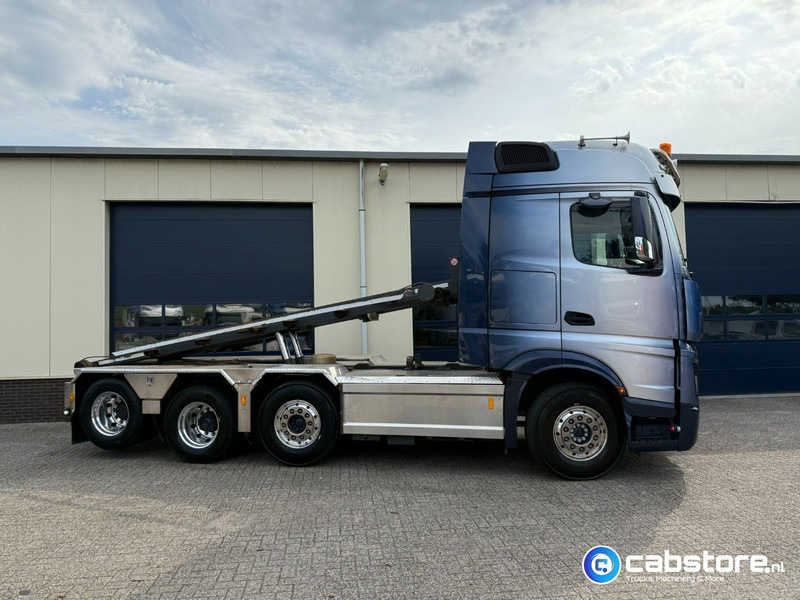 Mercedes-Benz ACTROS 3663 Euro 6 - 8x2 - RETARDER - Bouwjaar 09-2017 - 30 Ton's Container Kabelsysteem - Km 476.892 - Good condition - Seil Abrollkipper: das Bild 3 Mercedes-Benz ACTROS 3663 Euro 6 - 8x2 - RETARDER - Bouwjaar 09-2017 - 30 Ton's Container Kabelsysteem - Km 476.892 - Good condition - Seil Abrollkipper: das Bild 3