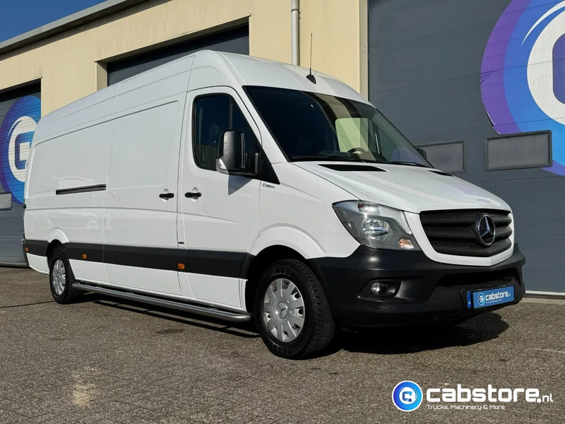 Mercedes-Benz Sprinter 316 CDI L3/H2 316 CDI Euro 5 - L3/H2 - Automaat - Geïntegreerde rijplaten in vloer - Bearlock - Year 2015 - Nieuwe banden - Kastenwagen: das Bild 2 Mercedes-Benz Sprinter 316 CDI L3/H2 316 CDI Euro 5 - L3/H2 - Automaat - Geïntegreerde rijplaten in vloer - Bearlock - Year 2015 - Nieuwe banden - Kastenwagen: das Bild 2