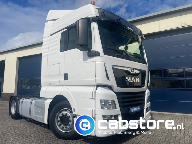 MAN TGX 18.420 4x2 Euro 6 MAN TGX 18.420 4x2 BLS Euro 6 - XLX Cabine - WB 360 - Bouwjaar 2018 - Km 681.675 - Good condition! - Sattelzugmaschine: das Bild 1 MAN TGX 18.420 4x2 Euro 6 MAN TGX 18.420 4x2 BLS Euro 6 - XLX Cabine - WB 360 - Bouwjaar 2018 - Km 681.675 - Good condition! - Sattelzugmaschine: das Bild 1