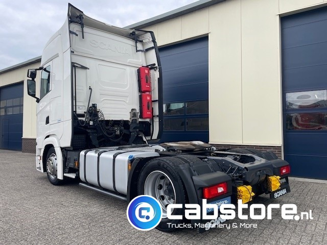 Scania S410 A 4x2 EB Euro 6 - MEGA VOLUME - RETARDER - Bouwjaar 2018 - S-Highline - Km 817.924 - Differentieelslot - Sattelzugmaschine: das Bild 3 Scania S410 A 4x2 EB Euro 6 - MEGA VOLUME - RETARDER - Bouwjaar 2018 - S-Highline - Km 817.924 - Differentieelslot - Sattelzugmaschine: das Bild 3