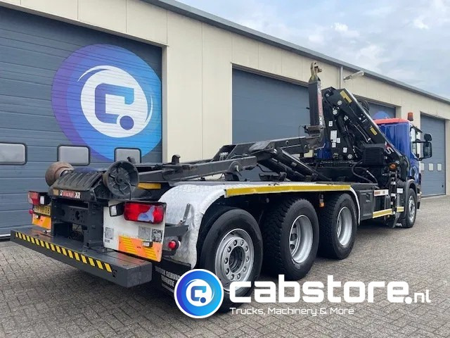 Scania P380 LB 8x4*4 HNA Euro 5 - HIAB 211 E-3 Hipro Crane with remote control + Multilift XR26S61 Hooklift - Year 2009 - Km 336.501 !! - Good condition - Autokran: das Bild 4 Scania P380 LB 8x4*4 HNA Euro 5 - HIAB 211 E-3 Hipro Crane with remote control + Multilift XR26S61 Hooklift - Year 2009 - Km 336.501 !! - Good condition - Autokran: das Bild 4