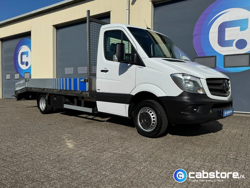 Mercedes-Benz Sprinter 516 CDI 2.2 163 Pk Euro 6 - Oprijwagen - Trekhaak - Year 2017 - Transporter: das Bild 1 Mercedes-Benz Sprinter 516 CDI 2.2 163 Pk Euro 6 - Oprijwagen - Trekhaak - Year 2017 - Transporter: das Bild 1