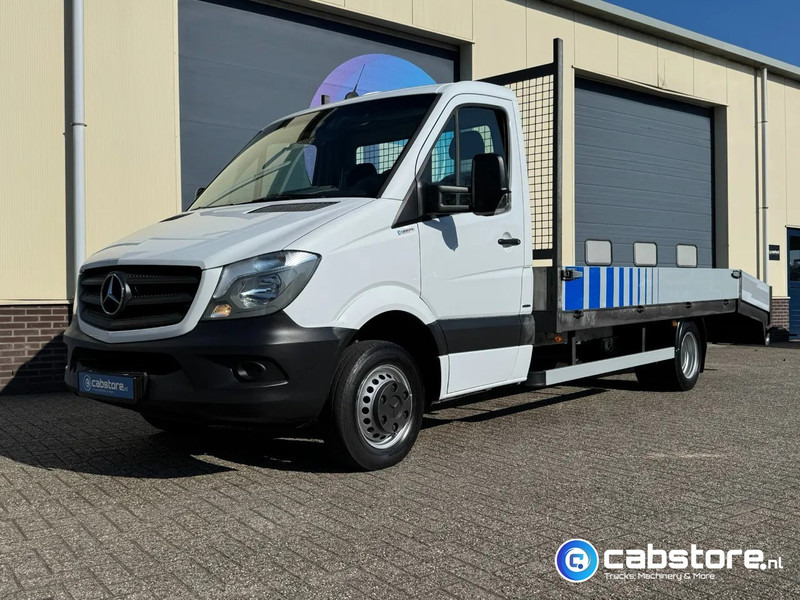 Mercedes-Benz Sprinter 516 CDI 2.2 163 Pk Euro 6 - Oprijwagen - Trekhaak - Year 2017 - Transporter: das Bild 2 Mercedes-Benz Sprinter 516 CDI 2.2 163 Pk Euro 6 - Oprijwagen - Trekhaak - Year 2017 - Transporter: das Bild 2