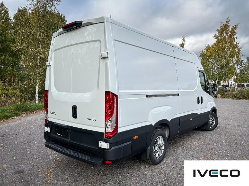 Iveco Daily 35S16A8V 12m3 - Kastenwagen: das Bild 4 Iveco Daily 35S16A8V 12m3 - Kastenwagen: das Bild 4