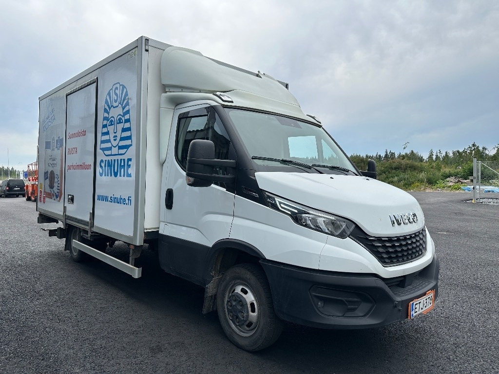 Iveco Daily 50C18A8 - Kastenwagen: das Bild 2 Iveco Daily 50C18A8 - Kastenwagen: das Bild 2