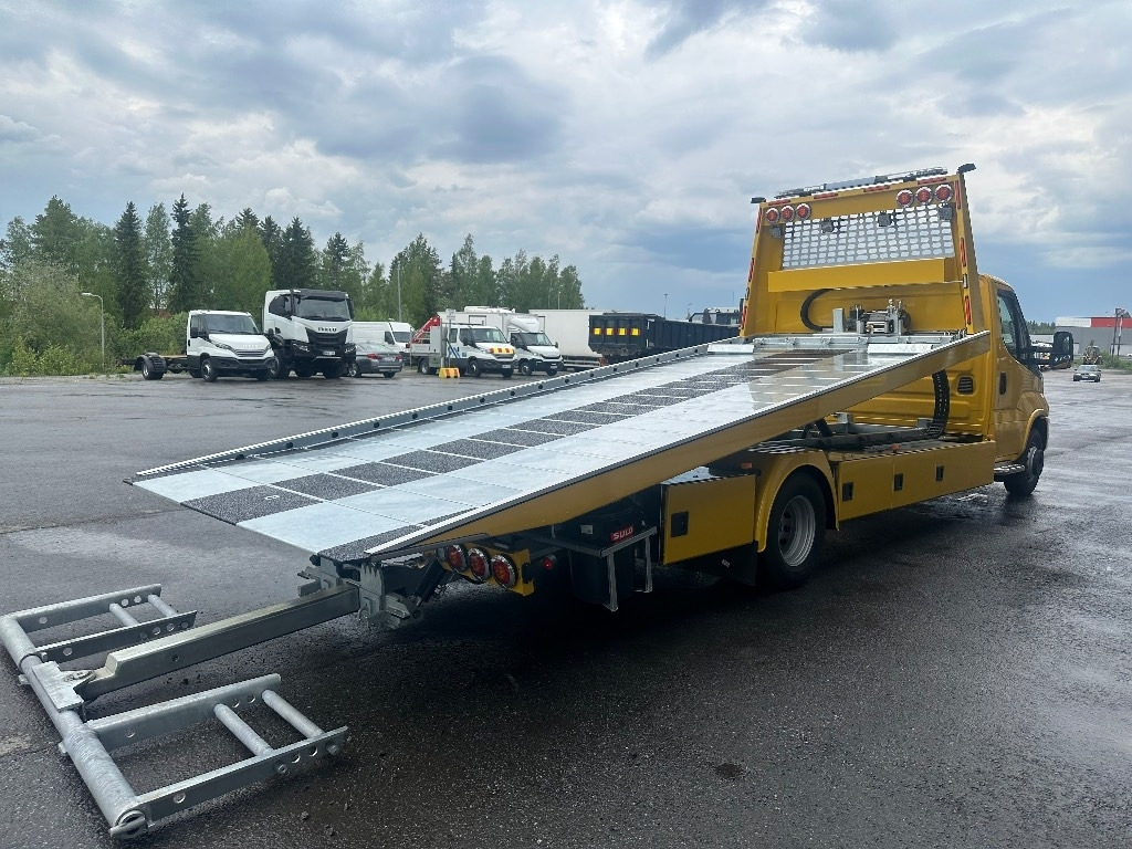 Iveco Daily 72C18/P - Abschleppwagen: das Bild 4 Iveco Daily 72C18/P - Abschleppwagen: das Bild 4