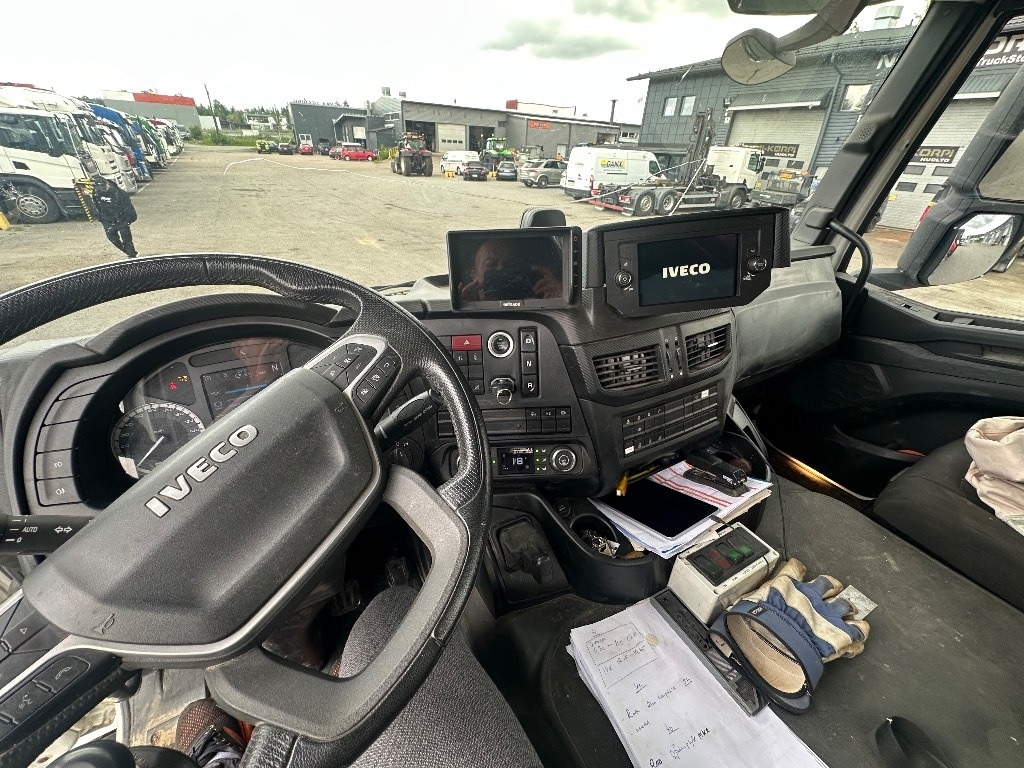 Iveco S-Way AD 260S48 - Autokran: das Bild 5 Iveco S-Way AD 260S48 - Autokran: das Bild 5