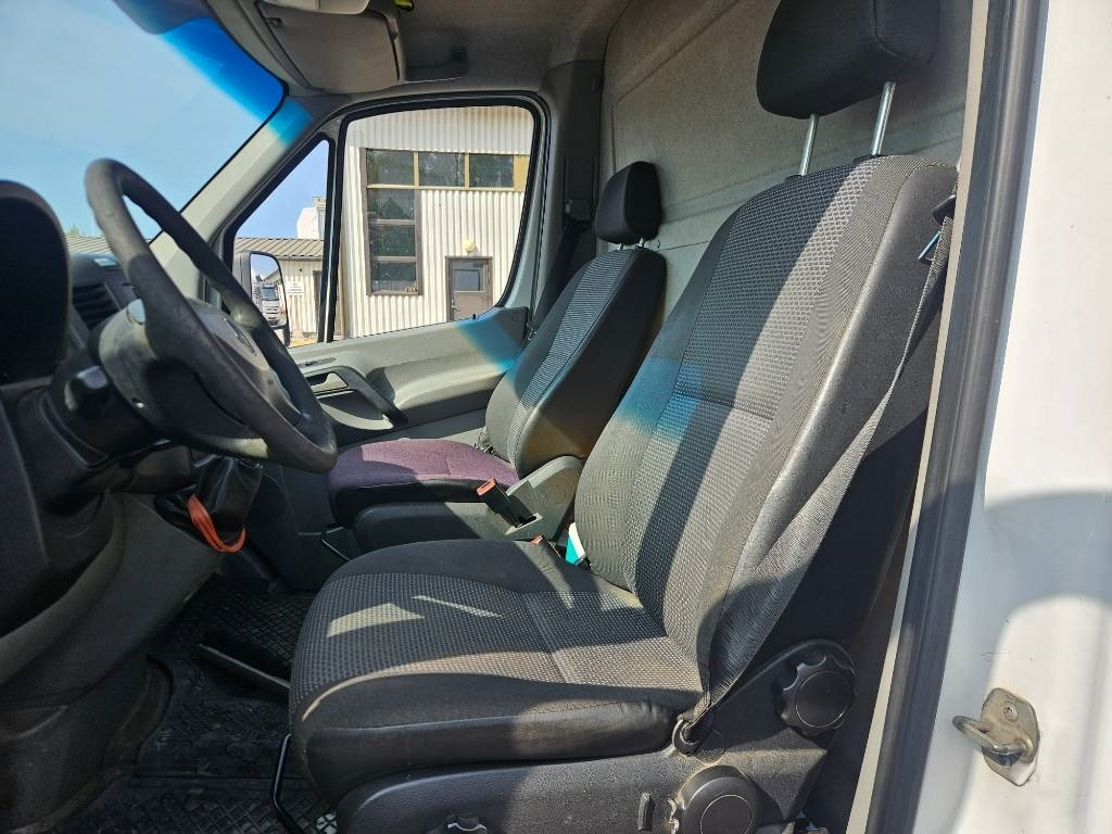 Mercedes-Benz Sprinter 316 CDI B-kortilla ajettava  – Finanzierungsleasing Mercedes-Benz Sprinter 316 CDI B-kortilla ajettava: das Bild 8