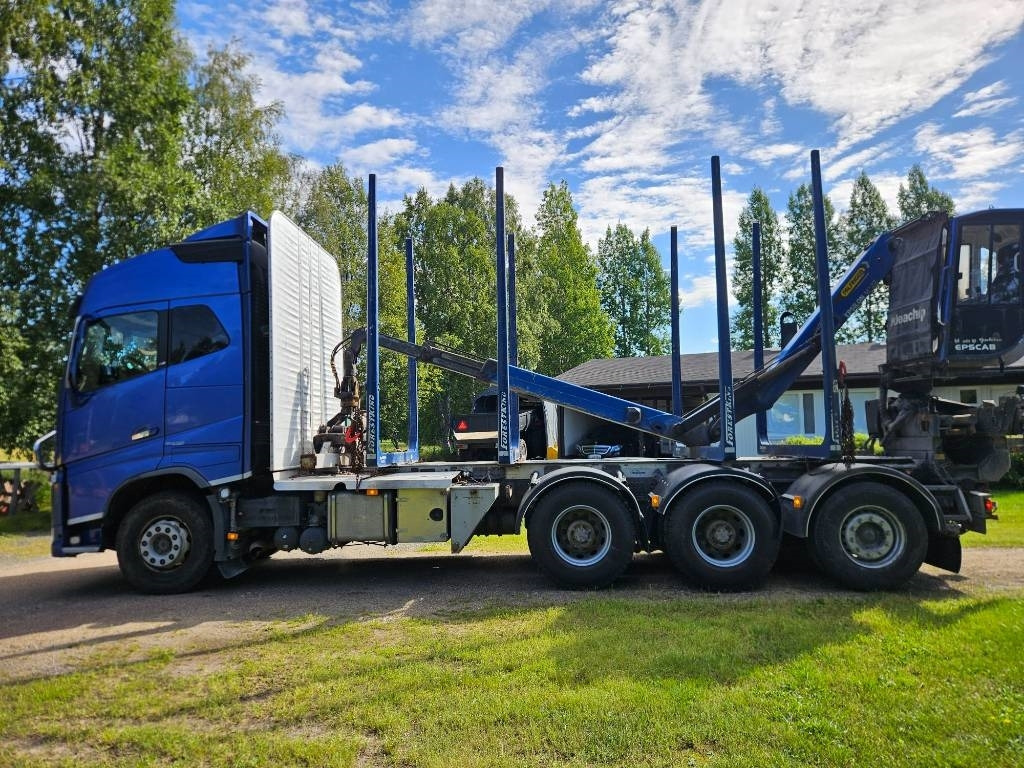 Volvo FH 16 750 8x4 76tn yhdistelmä - Holztransporter: das Bild 4 Volvo FH 16 750 8x4 76tn yhdistelmä - Holztransporter: das Bild 4