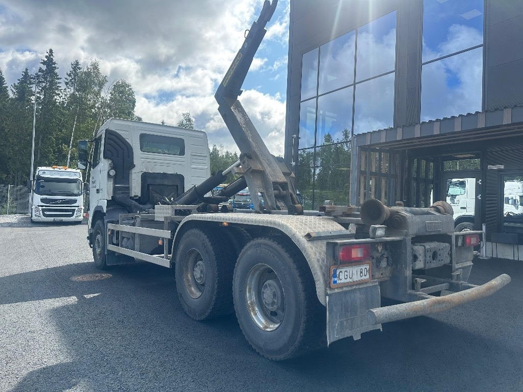 Volvo FH 440 6x4 - Abrollkipper: das Bild 4 Volvo FH 440 6x4 - Abrollkipper: das Bild 4