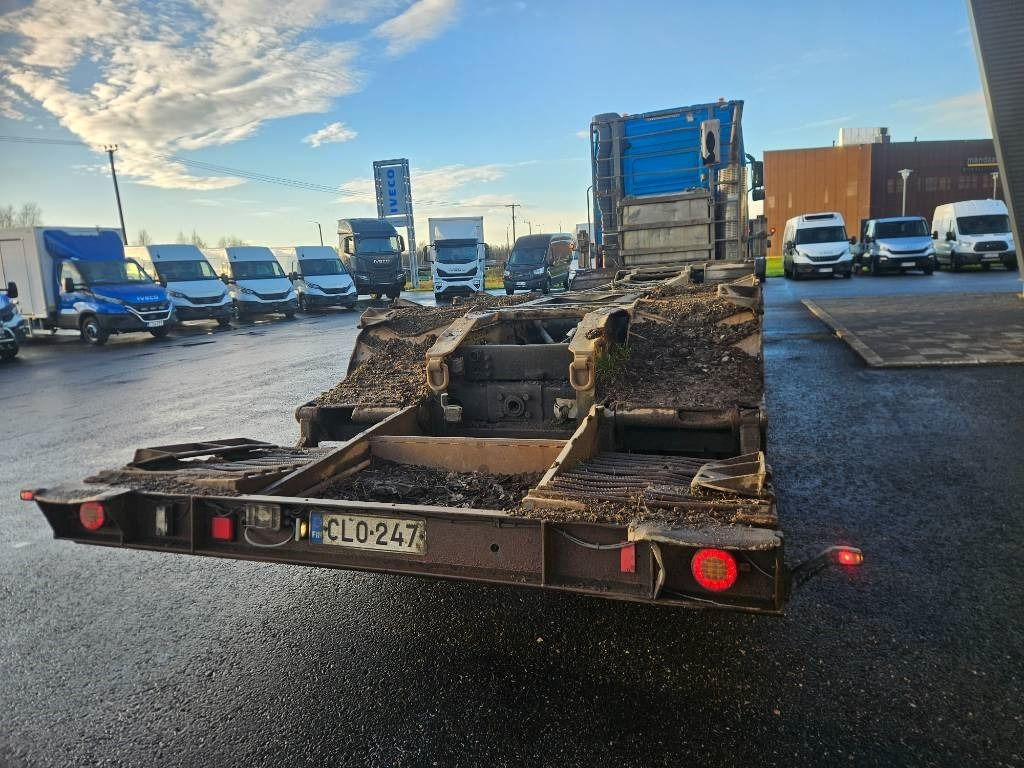 Volvo FH12 8x4 - Holztransporter: das Bild 4 Volvo FH12 8x4 - Holztransporter: das Bild 4