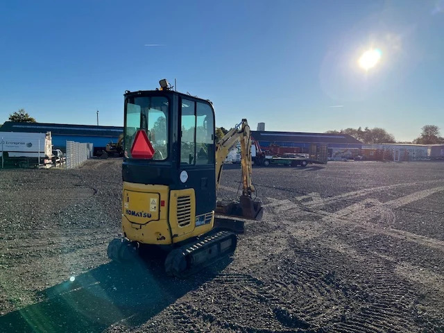 KOMATSU PC16R HS - Minibagger: das Bild 4 KOMATSU PC16R HS - Minibagger: das Bild 4