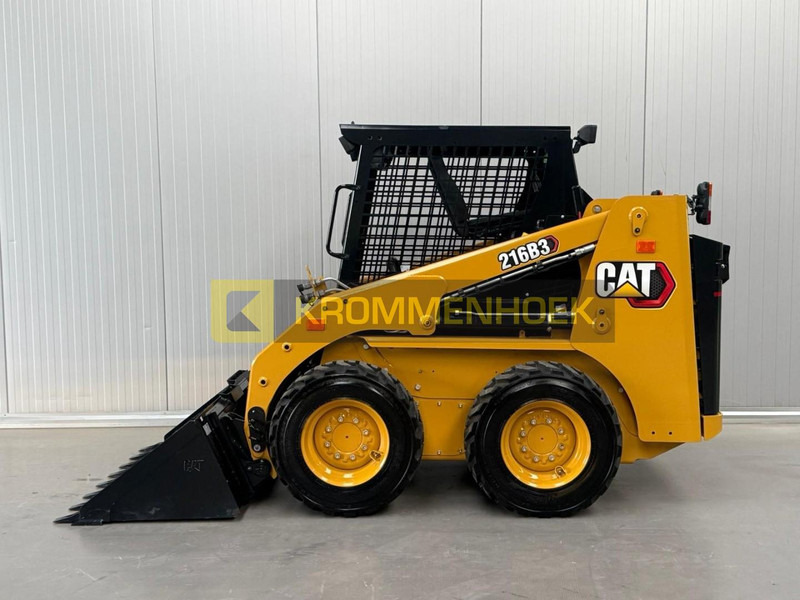Caterpillar 216 B3 - Kompaktlader: das Bild 1 Caterpillar 216 B3 - Kompaktlader: das Bild 1