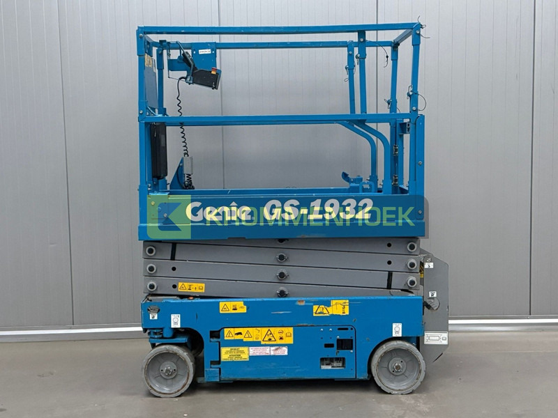 Genie GS 1932 - Scherenbühne: das Bild 1 Genie GS 1932 - Scherenbühne: das Bild 1