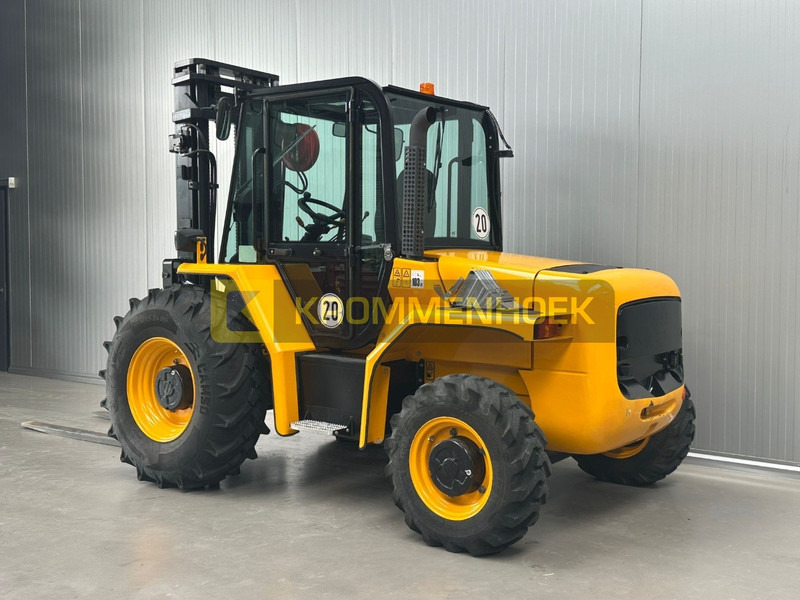 JCB 940 - Geländestapler: das Bild 3 JCB 940 - Geländestapler: das Bild 3