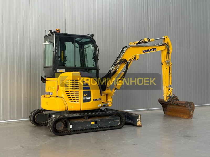 Komatsu PC 35 MR-5 - Minibagger: das Bild 4 Komatsu PC 35 MR-5 - Minibagger: das Bild 4