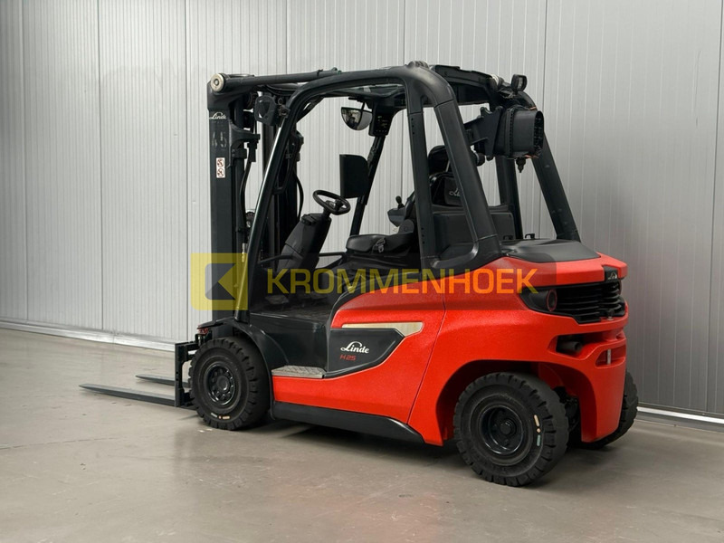 Linde H 25 D - Dieselstapler: das Bild 3 Linde H 25 D - Dieselstapler: das Bild 3