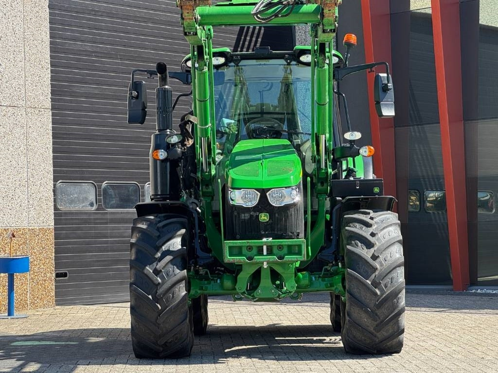 John Deere 6110M, 2021, Auto Power, 623R frontloader!! - Traktor: das Bild 3 John Deere 6110M, 2021, Auto Power, 623R frontloader!! - Traktor: das Bild 3