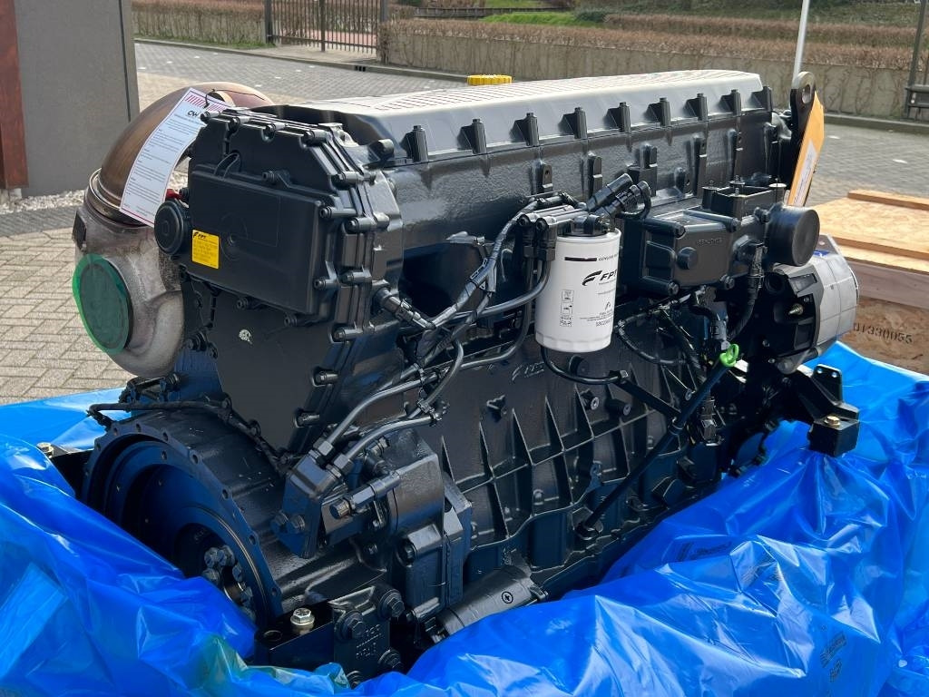 New Holland Cursor 9, 10, 11, 13 - Motor für Landmaschine: das Bild 3 New Holland Cursor 9, 10, 11, 13 - Motor für Landmaschine: das Bild 3