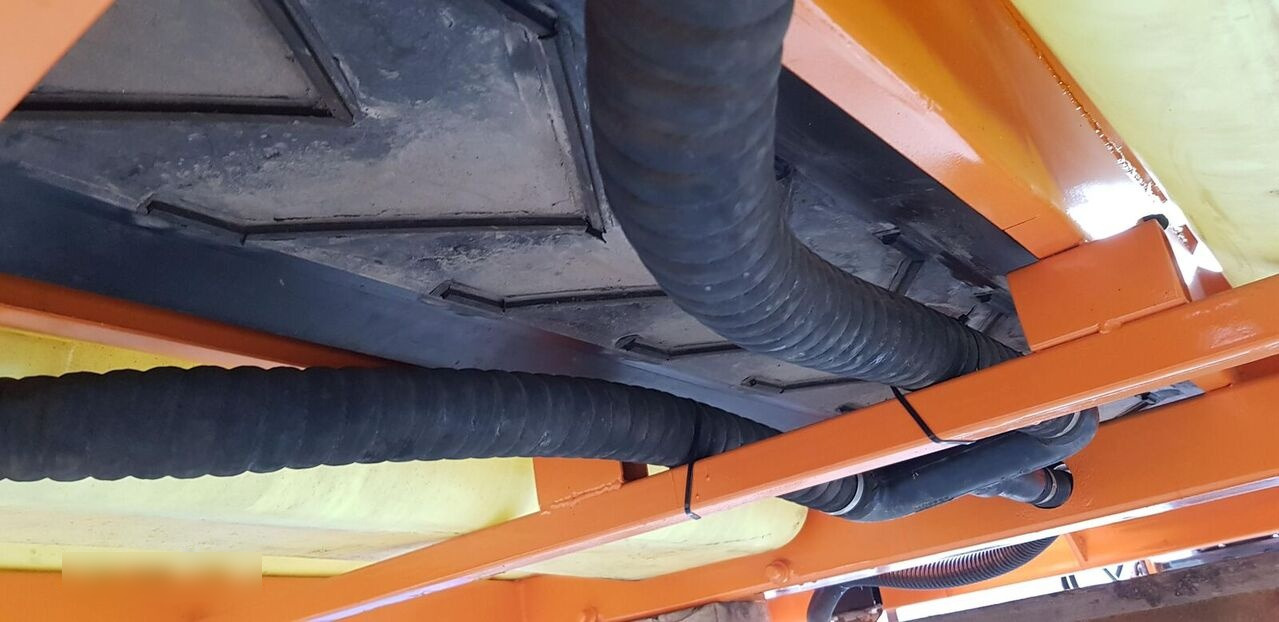 Schmidt KUPPER WEISSER 7m3 - Salzstreuer für Kommunal-/ Sonderfahrzeug: das Bild 2 Schmidt KUPPER WEISSER 7m3 - Salzstreuer für Kommunal-/ Sonderfahrzeug: das Bild 2