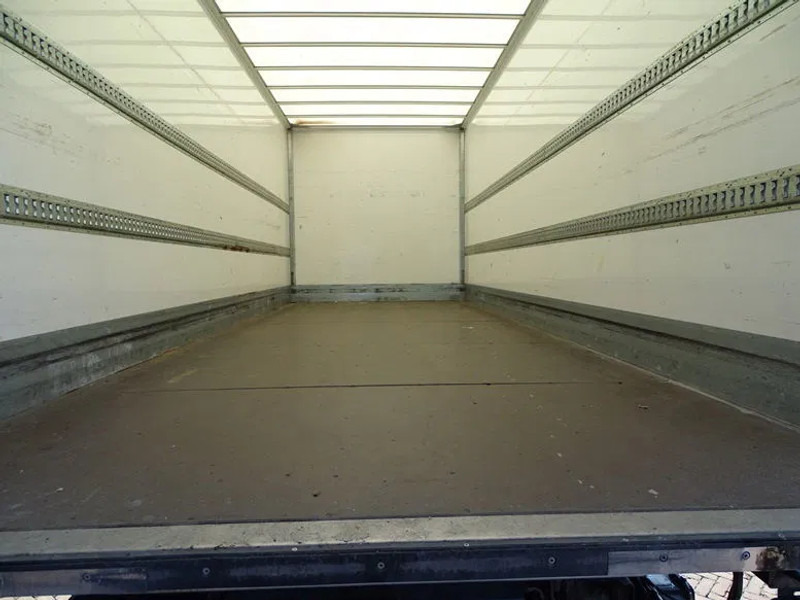 DAF LF 260 16 TON SLEEPER BOX 720X250X244 LBW 1.5 T - Koffer LKW: das Bild 3 DAF LF 260 16 TON SLEEPER BOX 720X250X244 LBW 1.5 T - Koffer LKW: das Bild 3