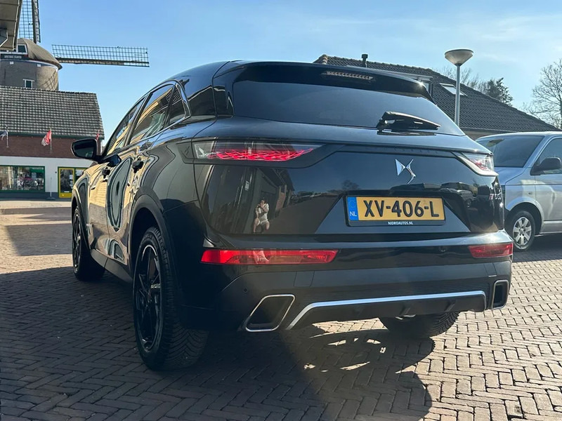 DS Ds 7 Crossback DS PERFORMANCE LINE, 71DKM, ALCANTARA, VIRTUAL COCKPIT, LMV - SUV/ Geländewagen: das Bild 3 DS Ds 7 Crossback DS PERFORMANCE LINE, 71DKM, ALCANTARA, VIRTUAL COCKPIT, LMV - SUV/ Geländewagen: das Bild 3