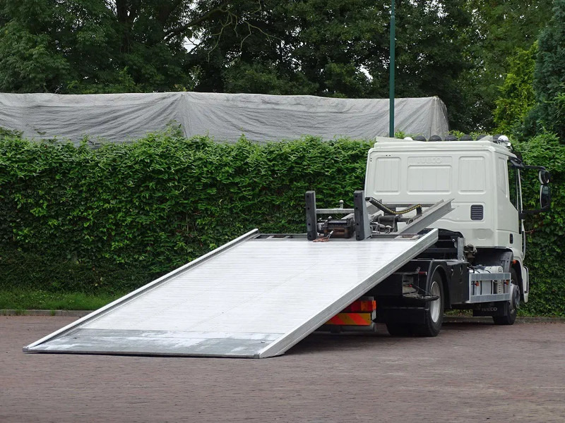 Iveco Eurocargo 12.250 AUT LEER CAM CAMPERUNIT TKM 31000 - Abschleppwagen: das Bild 3 Iveco Eurocargo 12.250 AUT LEER CAM CAMPERUNIT TKM 31000 - Abschleppwagen: das Bild 3