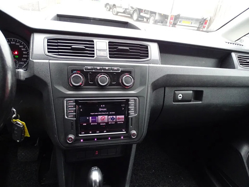 Volkswagen Caddy 2.0 TDI AUT MAXI LMV CARPLAY TR.HAAK - Kleintransporter: das Bild 4 Volkswagen Caddy 2.0 TDI AUT MAXI LMV CARPLAY TR.HAAK - Kleintransporter: das Bild 4