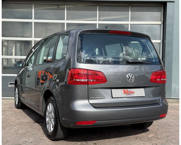 Volkswagen Touran 1.2 TSI 105pk 7 Pers LMV Parkeer sensoren Belgisch Kenteken! - PKW: das Bild 4 Volkswagen Touran 1.2 TSI 105pk 7 Pers LMV Parkeer sensoren Belgisch Kenteken! - PKW: das Bild 4