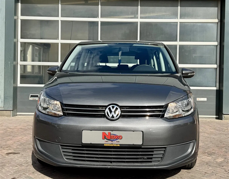 Volkswagen Touran 1.2 TSI 105pk 7 Pers LMV Parkeer sensoren - PKW: das Bild 5 Volkswagen Touran 1.2 TSI 105pk 7 Pers LMV Parkeer sensoren - PKW: das Bild 5