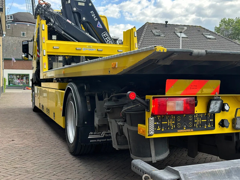 Volvo FM 330 TOWTRUCK FASSI CRANE WHEELLIFT gereserveerd - Abschleppwagen: das Bild 5 Volvo FM 330 TOWTRUCK FASSI CRANE WHEELLIFT gereserveerd - Abschleppwagen: das Bild 5