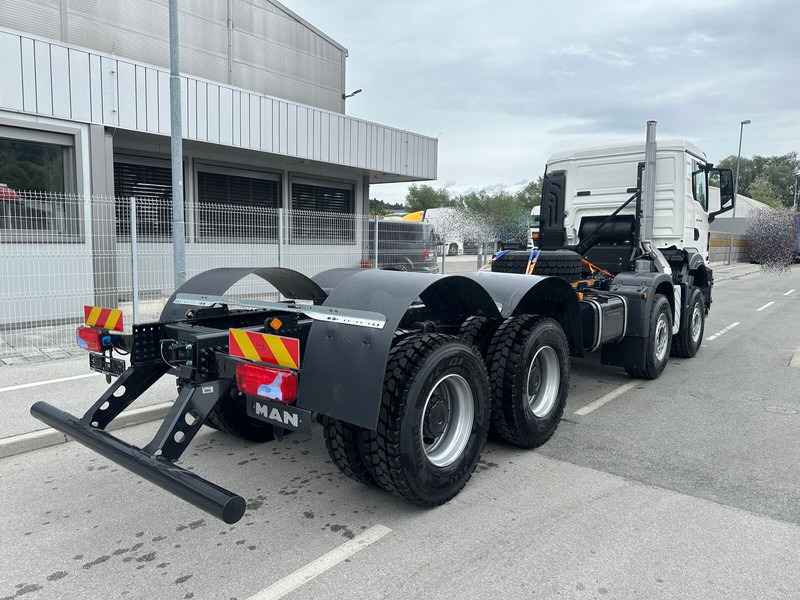 MAN 41.440 - Fahrgestell LKW: das Bild 4 MAN 41.440 - Fahrgestell LKW: das Bild 4