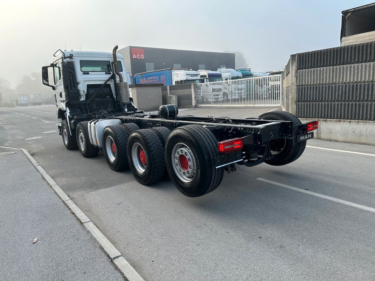 MAN TGS 50.510 10X4-6 BL CH - Fahrgestell LKW: das Bild 4 MAN TGS 50.510 10X4-6 BL CH - Fahrgestell LKW: das Bild 4
