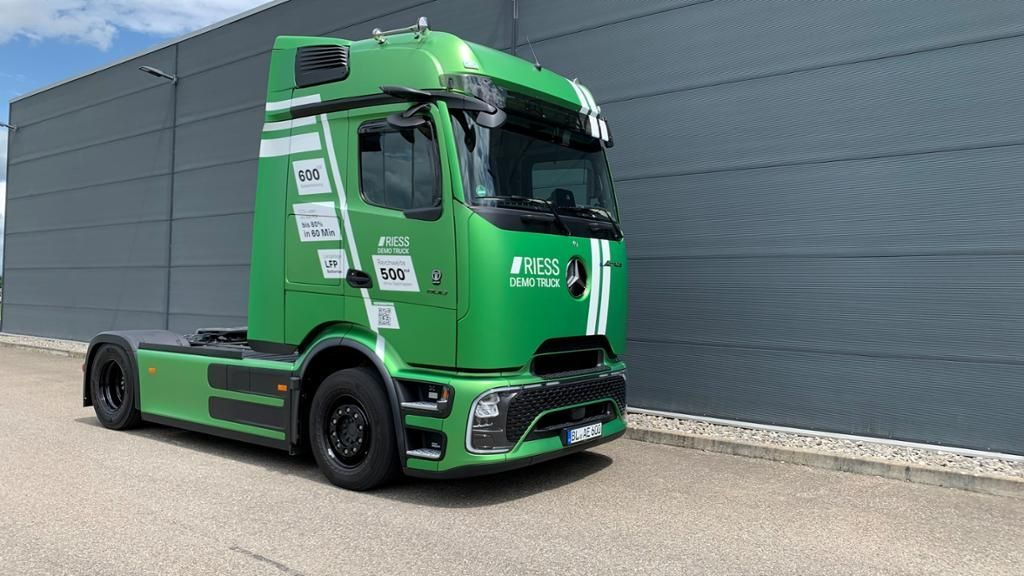 Mercedes-Benz eActros 600 LS + - Sattelzugmaschine: das Bild 1 Mercedes-Benz eActros 600 LS + - Sattelzugmaschine: das Bild 1